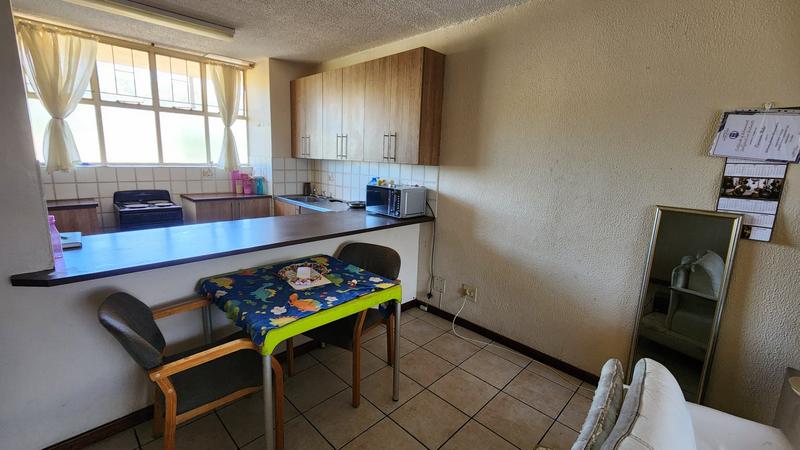 2 Bedroom Property for Sale in Pretoria North Gauteng