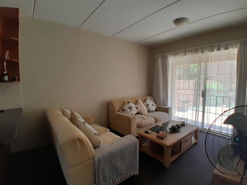 2 Bedroom Property for Sale in Heuwelsig Estate Gauteng