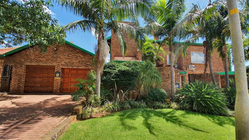 4 Bedroom Property for Sale in Sinoville Gauteng