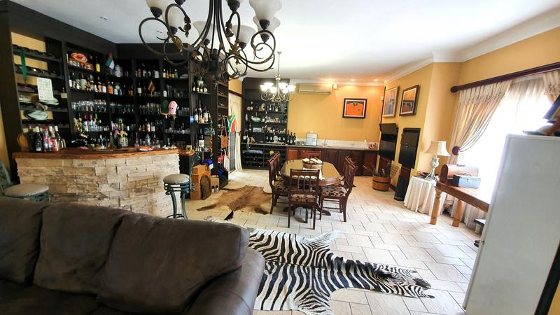 4 Bedroom Property for Sale in Sinoville Gauteng