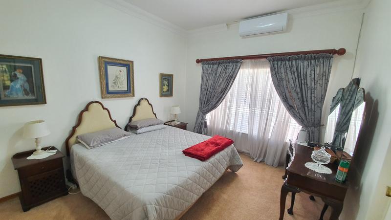 4 Bedroom Property for Sale in Sinoville Gauteng