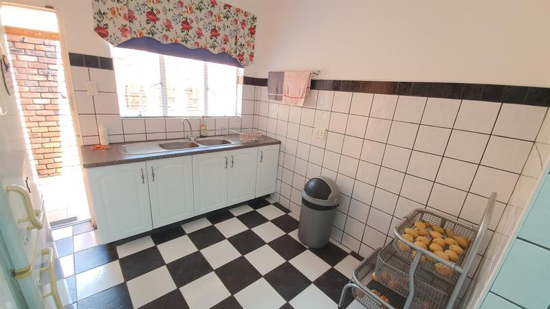 4 Bedroom Property for Sale in Sinoville Gauteng