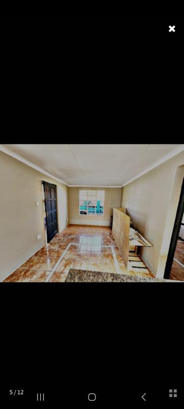 To Let 1 Bedroom Property for Rent in Brackenhurst Gauteng