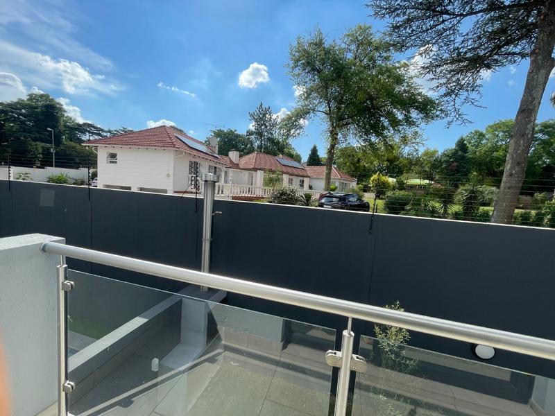 To Let 3 Bedroom Property for Rent in Bryanston Gauteng