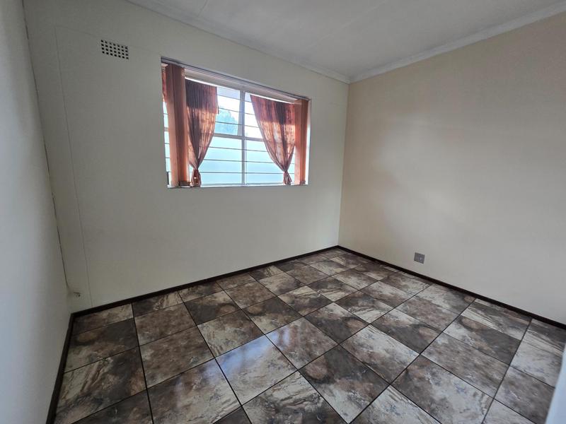 3 Bedroom Property for Sale in Denlee Gauteng