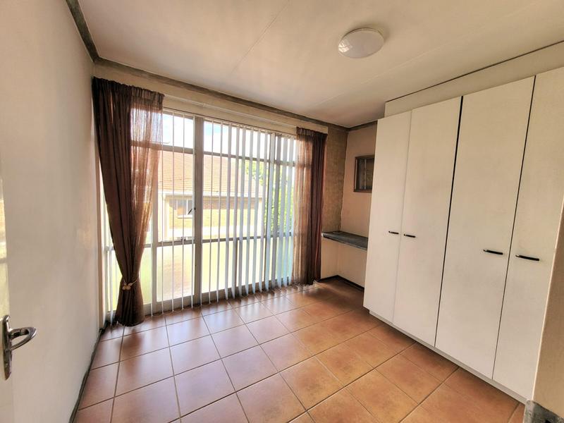 3 Bedroom Property for Sale in Denlee Gauteng