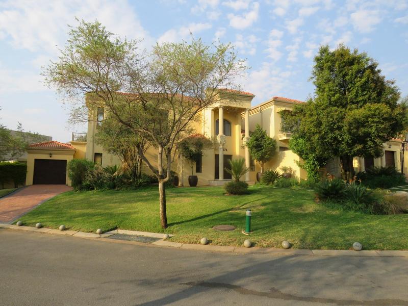 To Let 7 Bedroom Property for Rent in Dainfern Golf Estate Gauteng