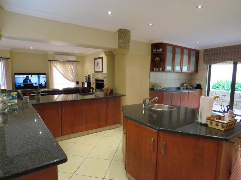 To Let 7 Bedroom Property for Rent in Dainfern Golf Estate Gauteng