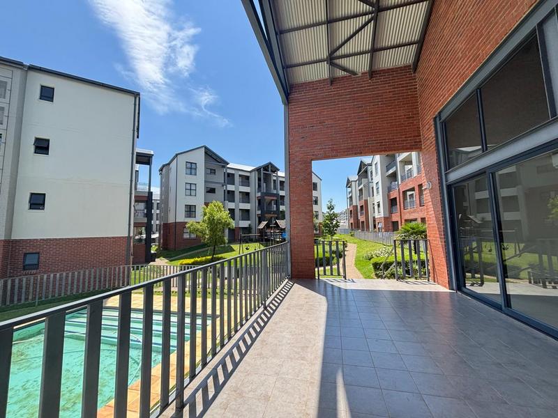 2 Bedroom Property for Sale in Erand Gardens Gauteng