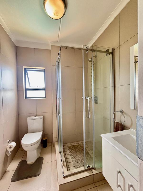 2 Bedroom Property for Sale in Erand Gardens Gauteng