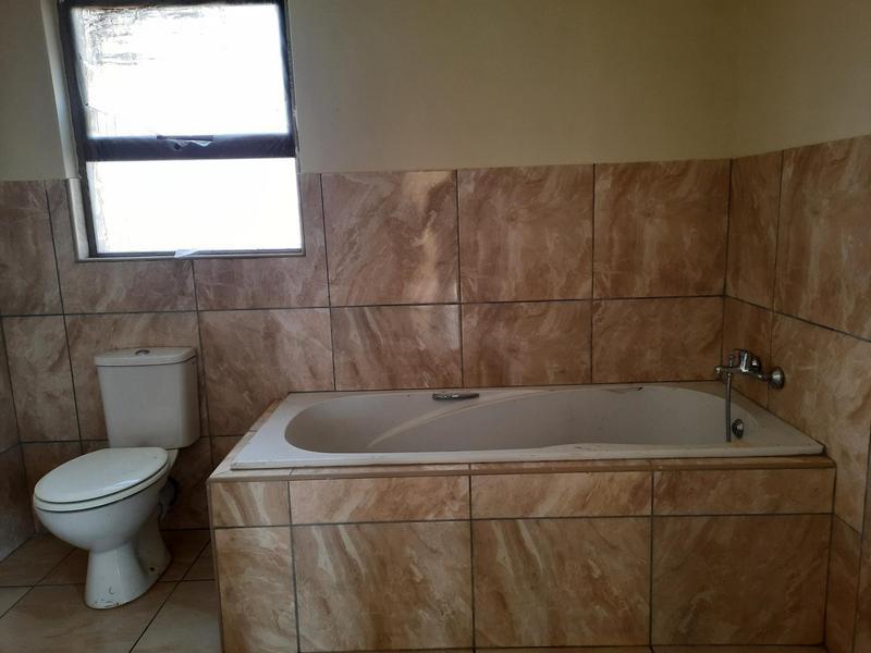 3 Bedroom Property for Sale in Vanderbijlpark CE 7 Gauteng