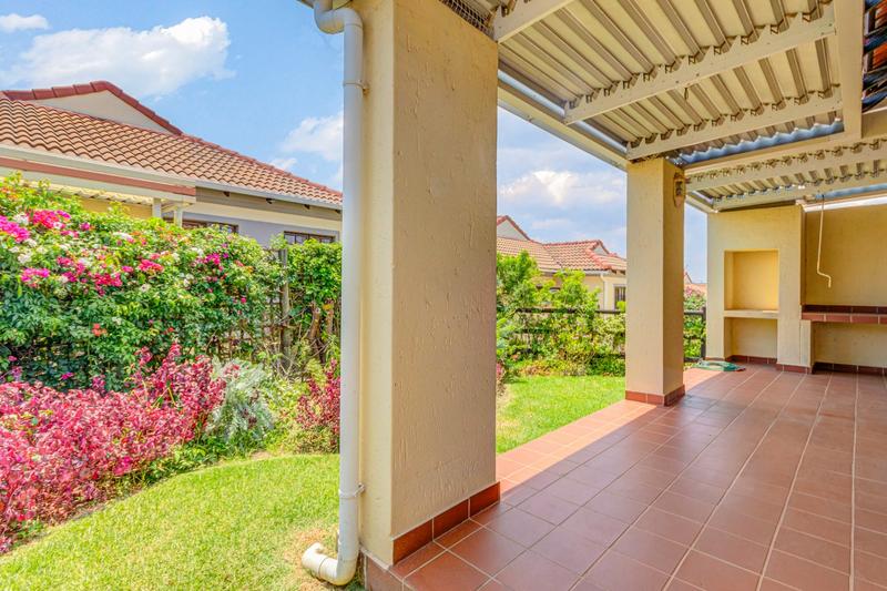 2 Bedroom Property for Sale in North Riding Gauteng