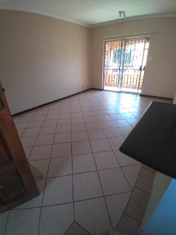 To Let 2 Bedroom Property for Rent in Mooikloof Ridge Gauteng