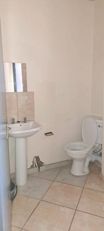 2 Bedroom Property for Sale in Jabulani Gauteng