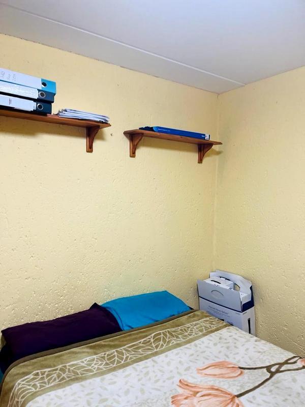 2 Bedroom Property for Sale in Mondeor Gauteng