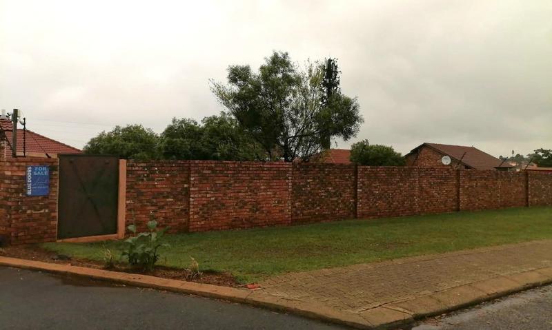 3 Bedroom Property for Sale in Reefhaven Gauteng