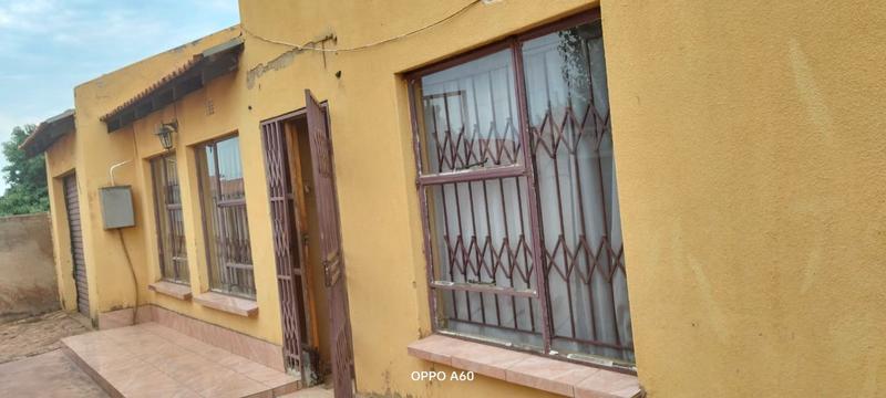 3 Bedroom Property for Sale in Tokoza Gauteng