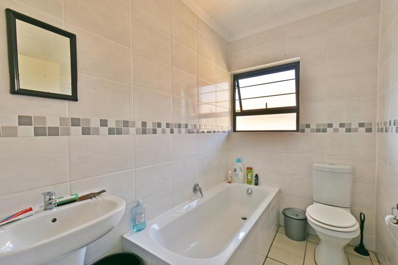 2 Bedroom Property for Sale in Honeydew Gauteng