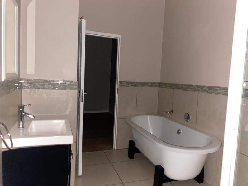 To Let 2 Bedroom Property for Rent in Northgate Gauteng