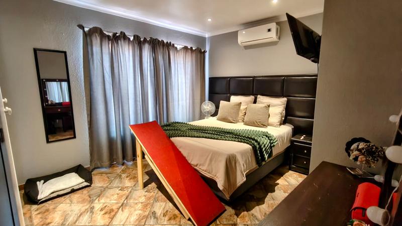 2 Bedroom Property for Sale in Annlin Gauteng