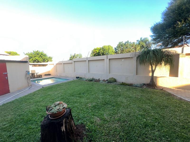 2 Bedroom Property for Sale in Annlin Gauteng