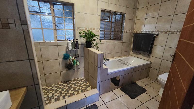 3 Bedroom Property for Sale in Doornpoort Gauteng