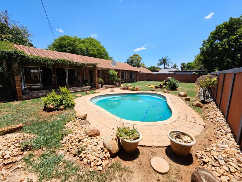 3 Bedroom Property for Sale in Doornpoort Gauteng