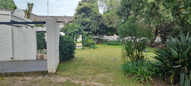 To Let 2 Bedroom Property for Rent in Buccleuch Gauteng