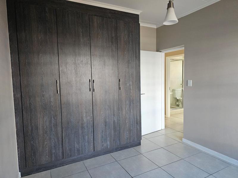 3 Bedroom Property for Sale in Olivedale Gauteng