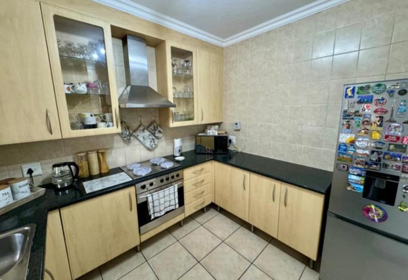 2 Bedroom Property for Sale in Bassonia Gauteng