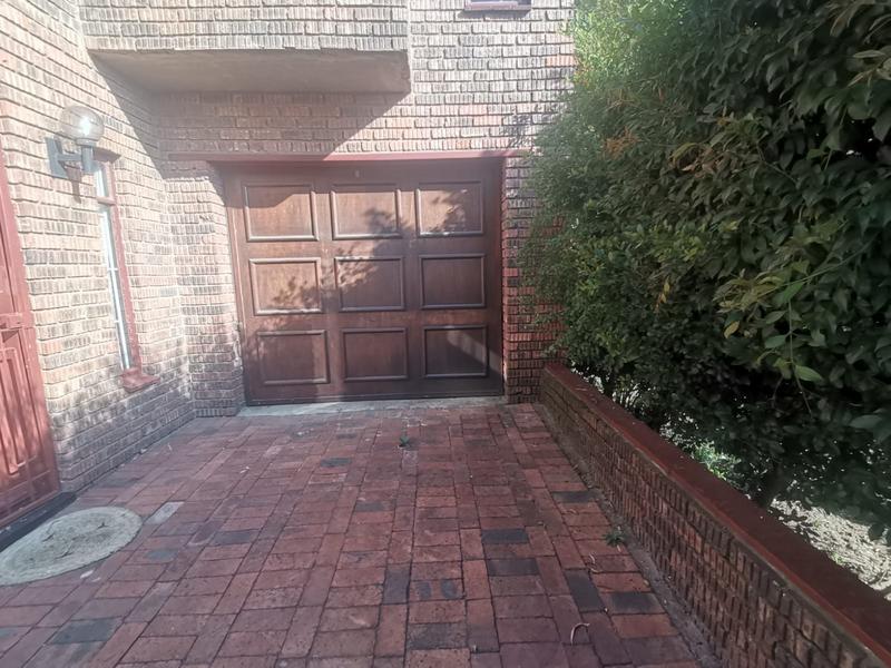 3 Bedroom Property for Sale in The Hill Gauteng