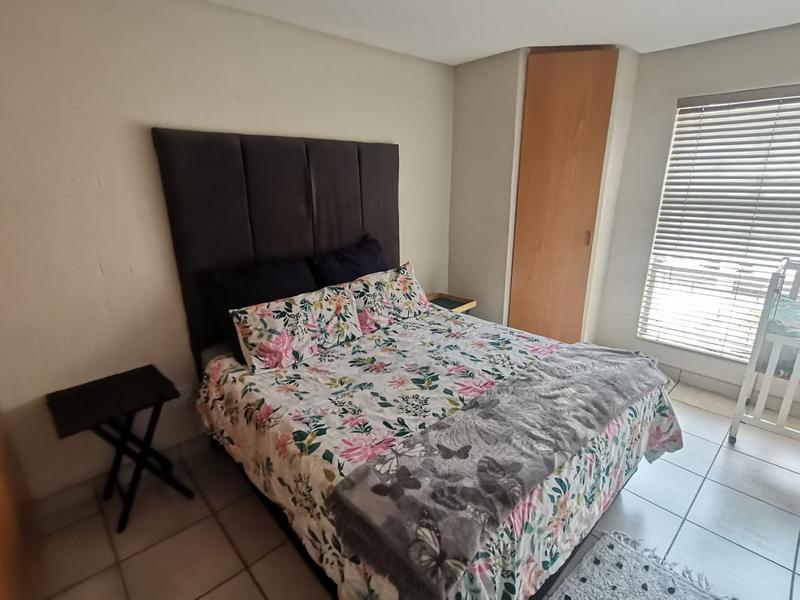 2 Bedroom Property for Sale in Vanderbijlpark SW 5 Gauteng