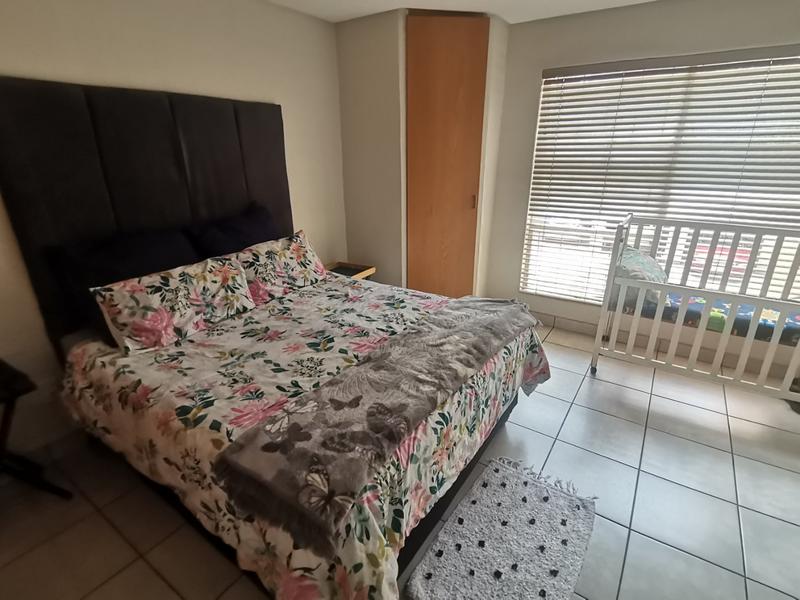 2 Bedroom Property for Sale in Vanderbijlpark SW 5 Gauteng