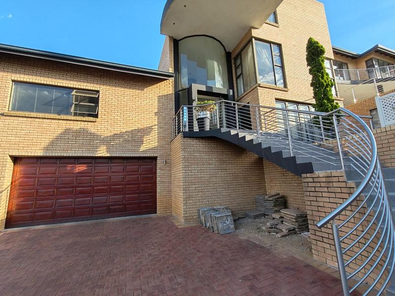 5 Bedroom Property for Sale in Meyersdal Nature Estate Gauteng