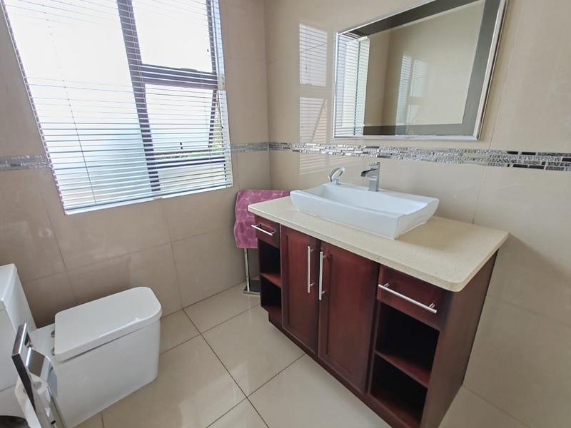 5 Bedroom Property for Sale in Meyersdal Nature Estate Gauteng