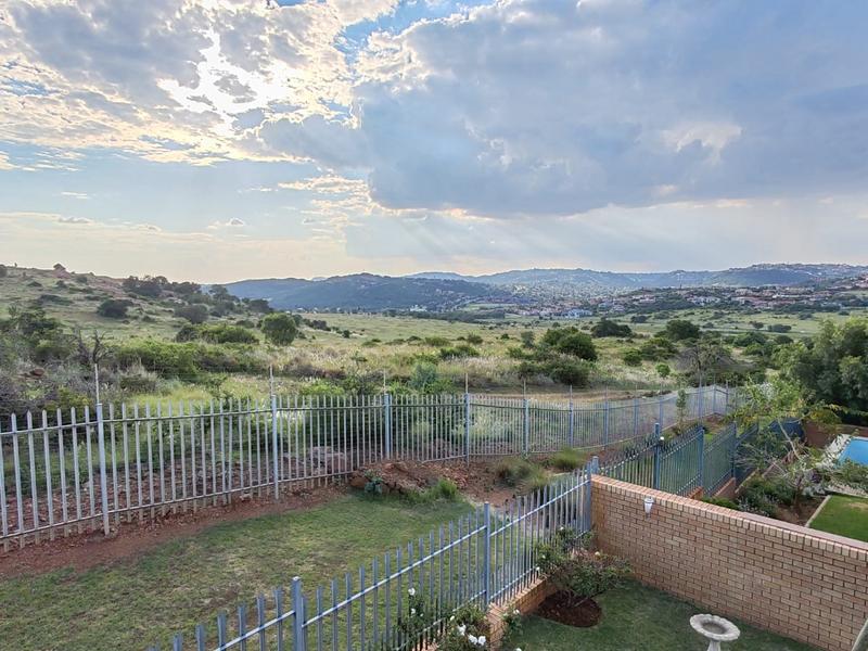 5 Bedroom Property for Sale in Meyersdal Nature Estate Gauteng