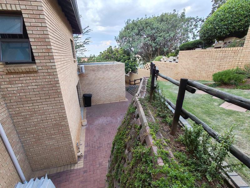 5 Bedroom Property for Sale in Meyersdal Nature Estate Gauteng