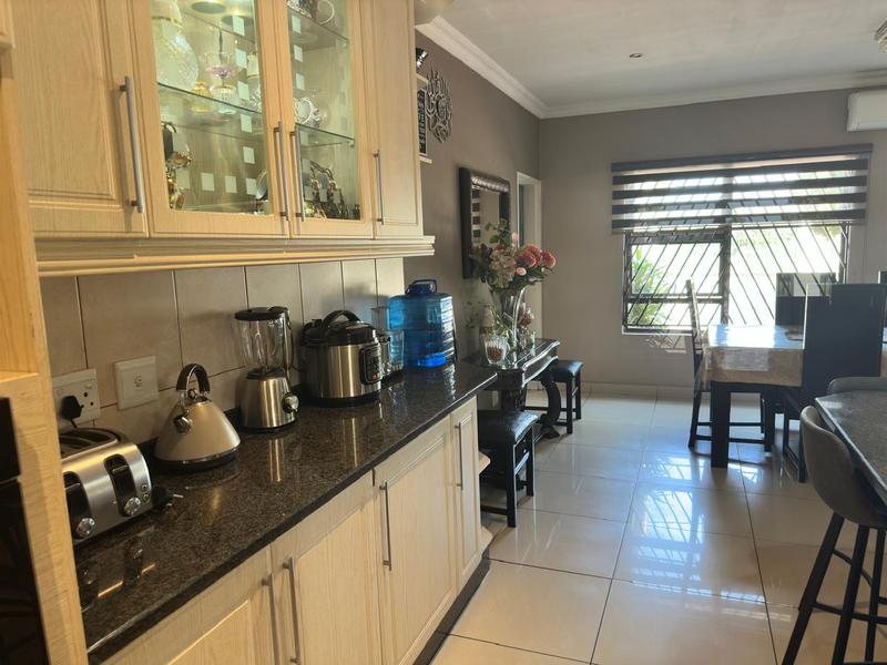 4 Bedroom Property for Sale in Erasmia Gauteng