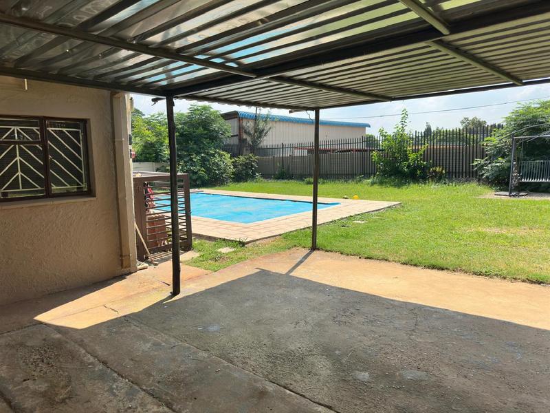 4 Bedroom Property for Sale in Erasmia Gauteng