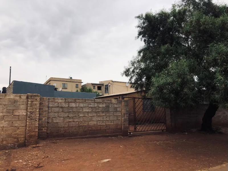 7 Bedroom Property for Sale in Ivory Park Gauteng