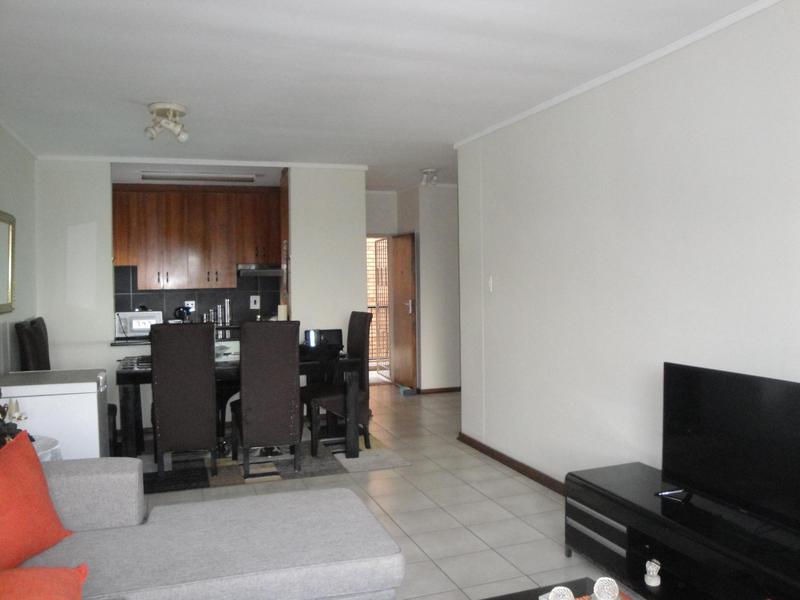 1 Bedroom Property for Sale in Malvern East Gauteng