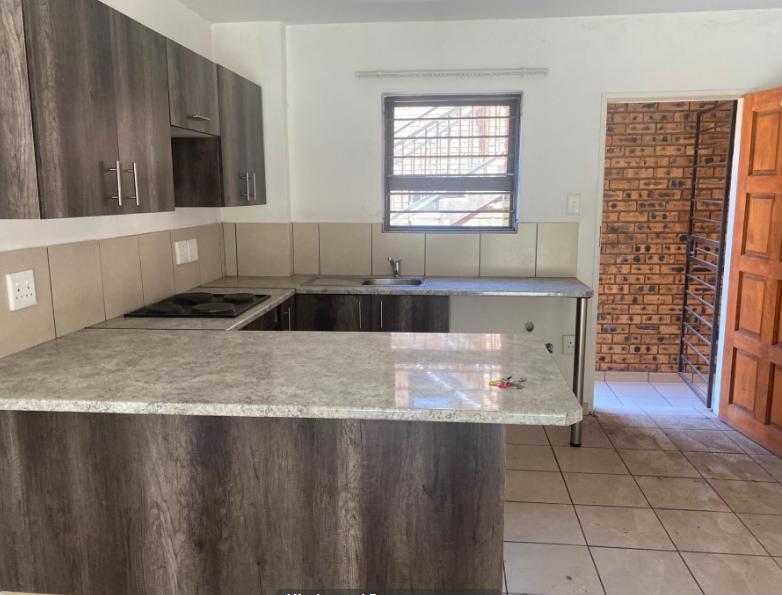 2 Bedroom Property for Sale in Witfield Gauteng