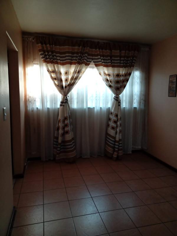 To Let 2 Bedroom Property for Rent in Birchleigh Gauteng