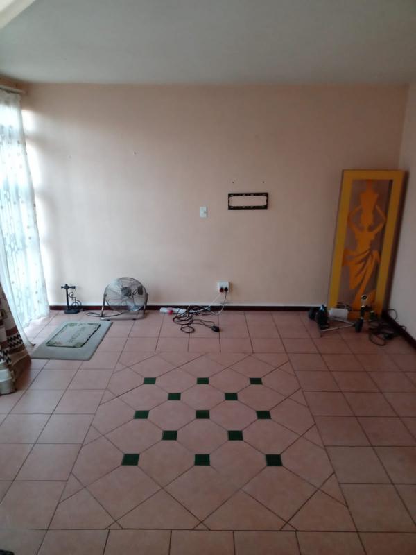 To Let 2 Bedroom Property for Rent in Birchleigh Gauteng