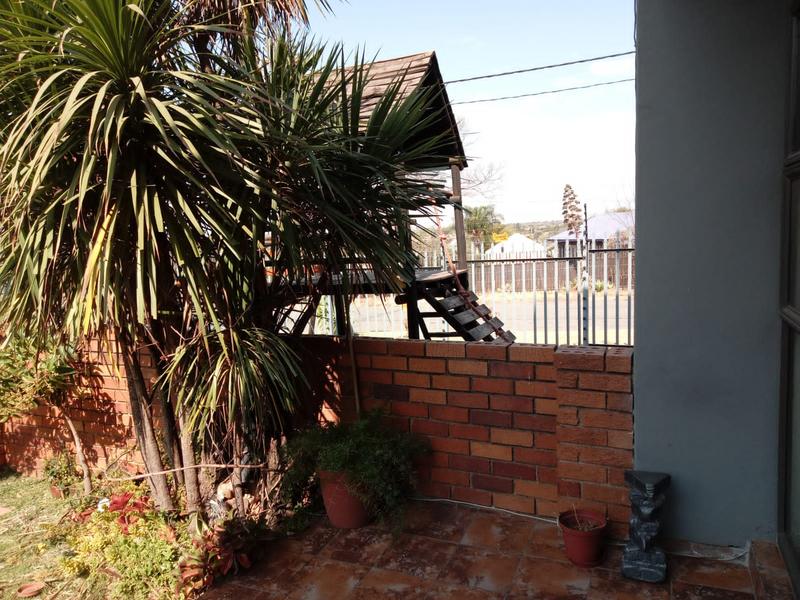 To Let 2 Bedroom Property for Rent in Birchleigh Gauteng