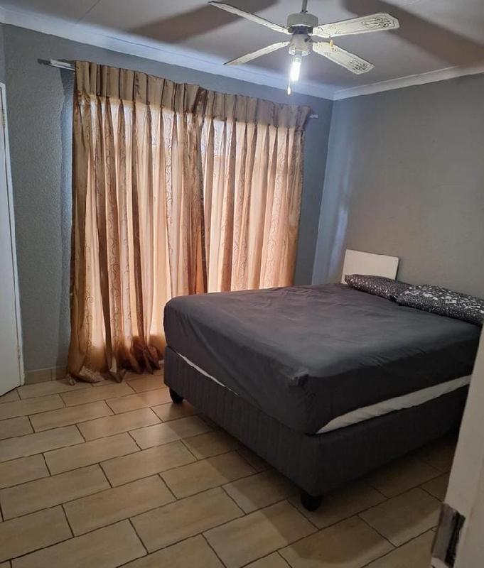 To Let 2 Bedroom Property for Rent in Randburg Central Gauteng