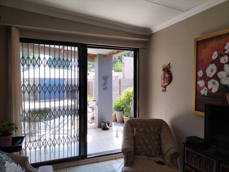 To Let 1 Bedroom Property for Rent in Edenvale Gauteng