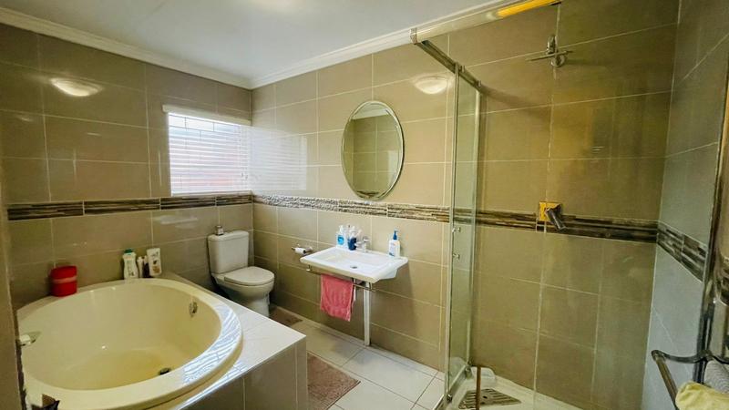 3 Bedroom Property for Sale in Vanderbijlpark CE Gauteng