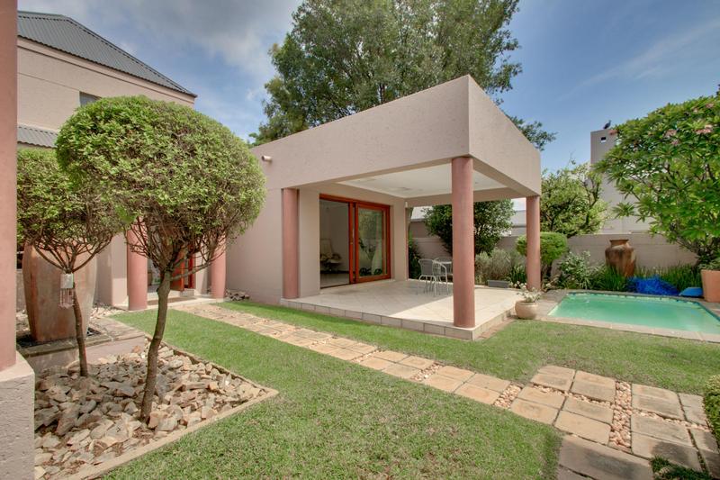 To Let 3 Bedroom Property for Rent in Magaliessig Gauteng