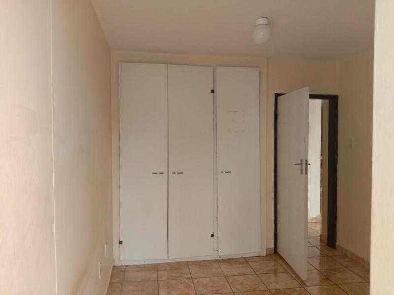 2 Bedroom Property for Sale in Pretoria North Gauteng